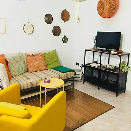 House With 2 Bedrooms In Cagliari, With Balcony And Wifi - 2 Km From T *