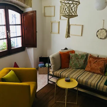 House With 2 Bedrooms In Cagliari, With Balcony And Wifi - 2 Km From T Apartment